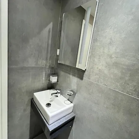 Sz-lichtenberg Apartment